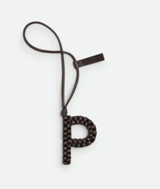 Anhänger in Form des Buchstabens P