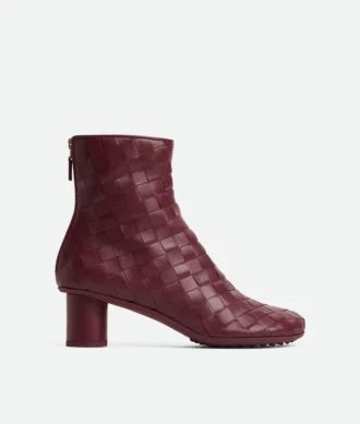 Atomic Stiefel