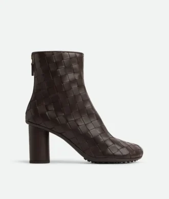 Atomic Stiefel