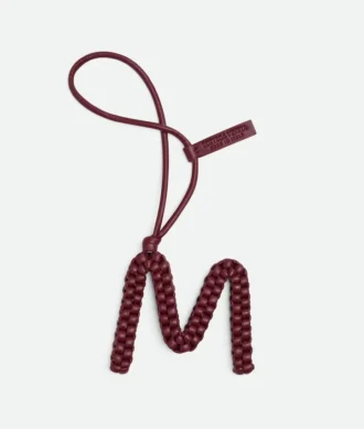 Buchstaben-Anhänger „M“ Buchstaben-Anhänger „M“