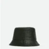 Bucket-Hut aus Intrecciato-Leder