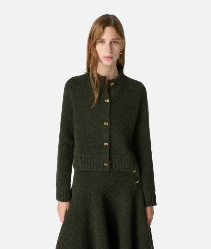 Cardigan aus Bouclé-Wolle