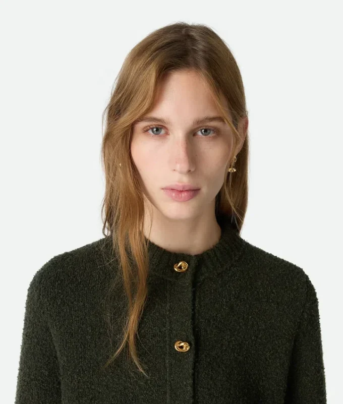 Cardigan aus Bouclé-Wolle