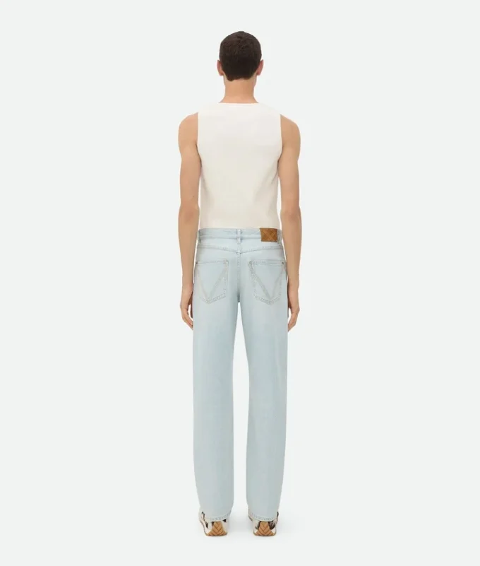 Extra gebleichte Straight-Jeans Extra gebleichte Straight-Jeans