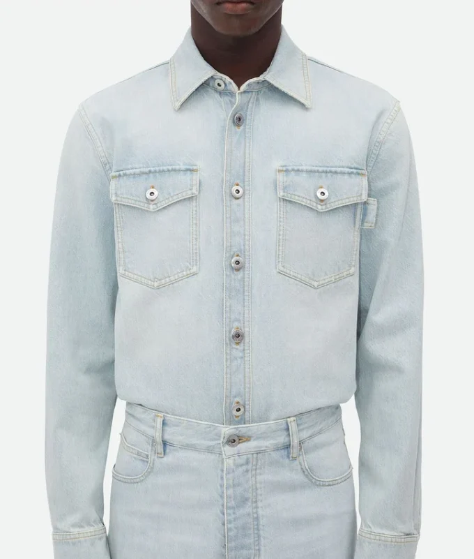 Extra gebleichtes Denim-Overshirt Extra gebleichtes Denim-Overshirt