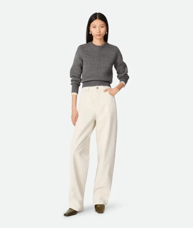 Farbige Jeans mit Umschlag Farbige Jeans mit Umschlag