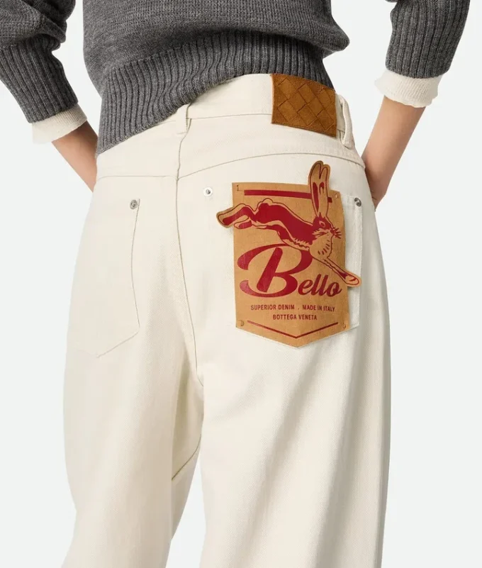 Farbige Jeans mit Umschlag Farbige Jeans mit Umschlag