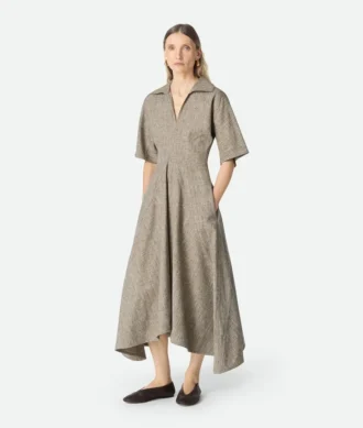 Fleck-Viskose-Kleid