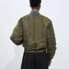 Gepolsterte Nylon-Bomberjacke Gepolsterte Nylon-Bomberjacke