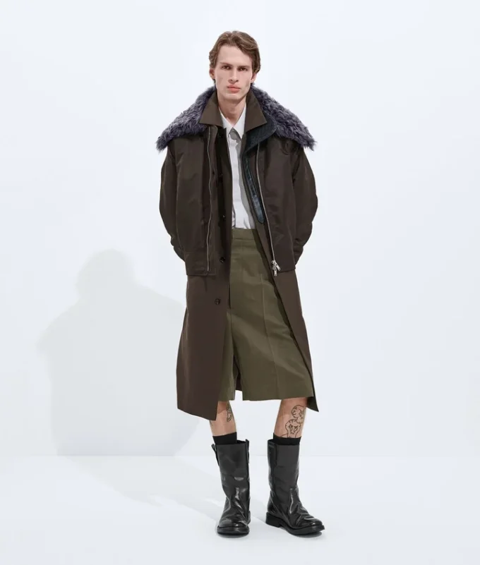 Gepolsterte Nylon-Bomberjacke Gepolsterte Nylon-Bomberjacke