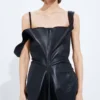 Halbglänzendes Lederkleid Halbglänzendes Lederkleid