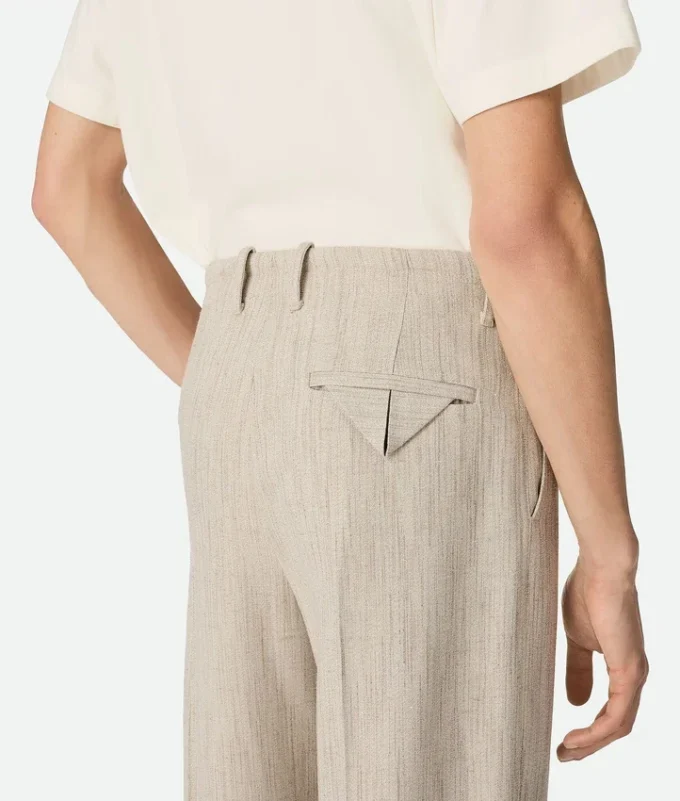 Hose aus Viskose und Seide Hose aus Viskose und Seide