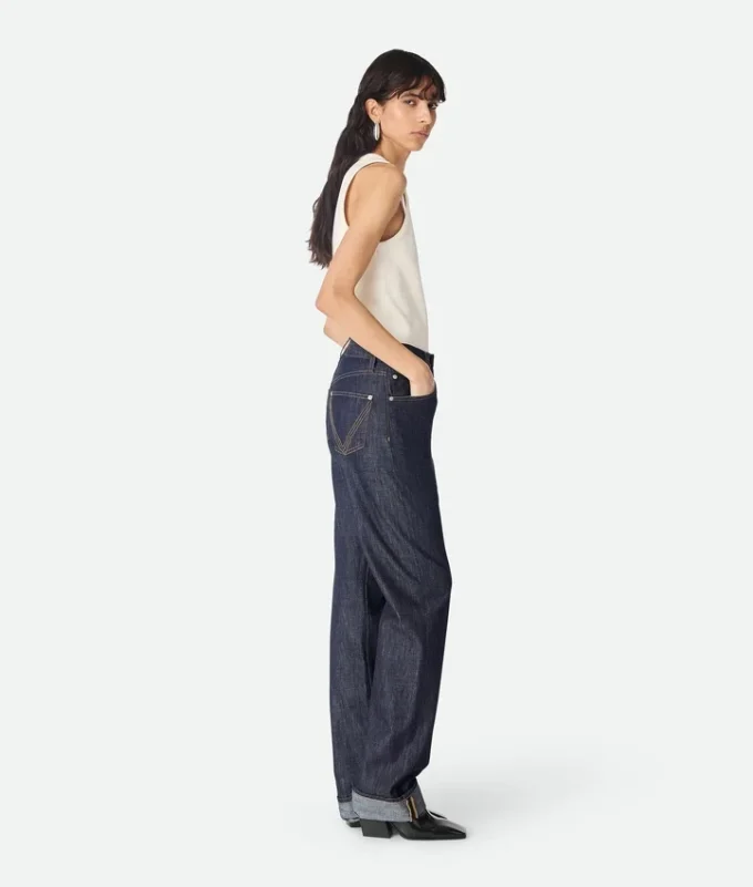 Indigo-Jeans mit geradem Bein Indigo-Jeans mit geradem Bein