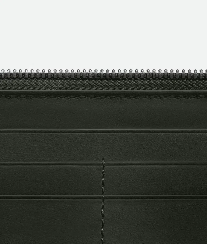 Intrecciato Diagonal Zip-Around-Geldbörse Intrecciato Diagonal Zip-Around-Geldbörse
