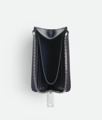 Intrecciato-geprägte quadratische Zip-Around-Geldbörse