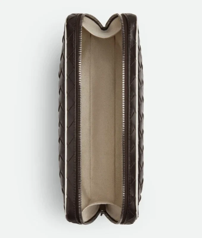 Intrecciato Große Pouch mit Reißverschluss