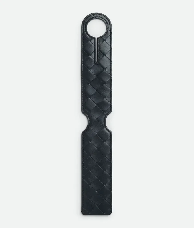 Intrecciato-Halter für lange Etiketten Intrecciato-Halter für lange Etiketten