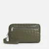 Intrecciato-Pouch mit Handschlaufe Intrecciato-Pouch mit Handschlaufe