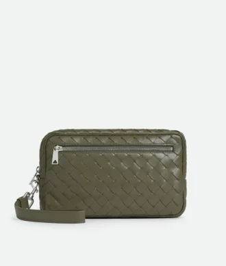 Intrecciato-Pouch mit Handschlaufe Intrecciato-Pouch mit Handschlaufe