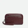 Intrecciato-Pouch mit Handschlaufe Intrecciato-Pouch mit Handschlaufe
