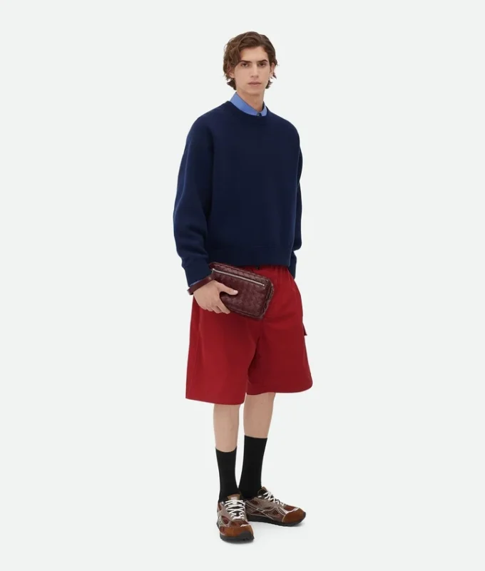 Intrecciato-Pouch mit Handschlaufe Intrecciato-Pouch mit Handschlaufe