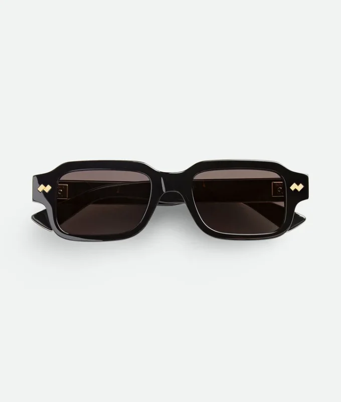 Intrecciato-Sonnenbrille mit rechteckigem Rahmen Intrecciato-Sonnenbrille mit rechteckigem Rahmen