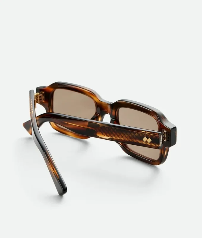 Intrecciato-Sonnenbrille mit rechteckigem Rahmen Intrecciato-Sonnenbrille mit rechteckigem Rahmen