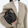 Jacke aus Woll- und Leinenmelange Jacke aus Woll- und Leinenmelange