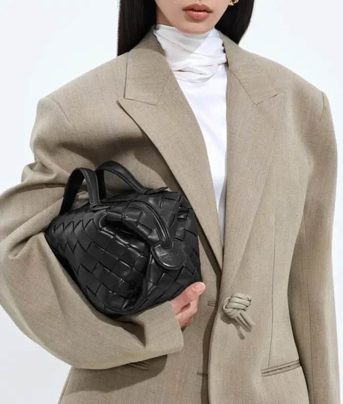 Jacke aus Woll- und Leinenmelange Jacke aus Woll- und Leinenmelange