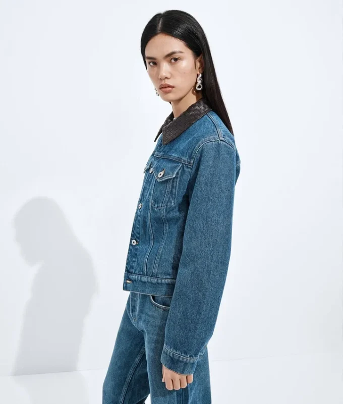 Jacke in Medium Indigo Jacke in Medium Indigo