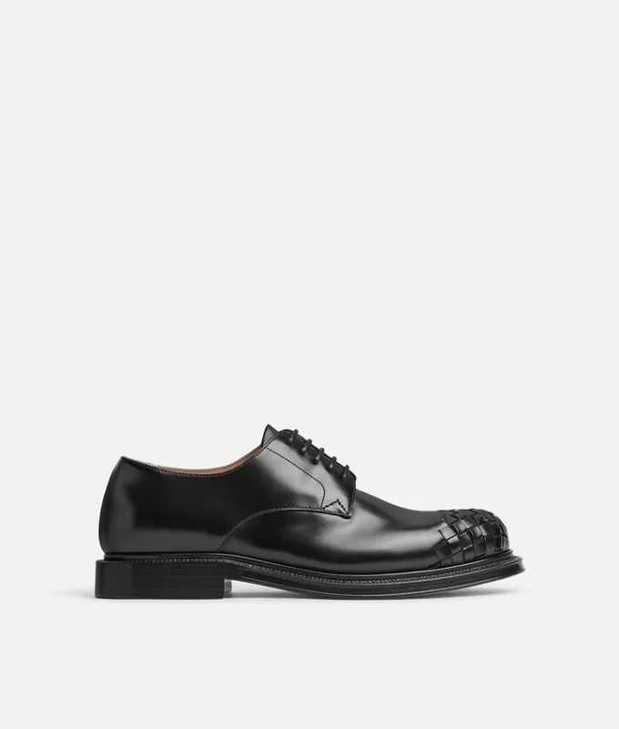 James Schnürschuh James Schnürschuh