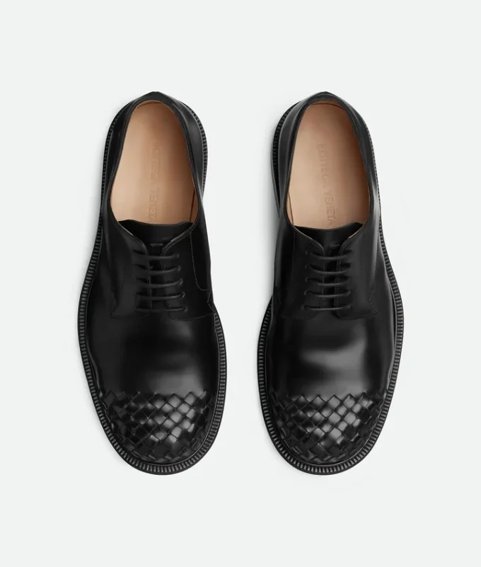 James Schnürschuh James Schnürschuh