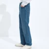 Jeans mit geradem Bein in mittlerem Indigo Jeans mit geradem Bein in mittlerem Indigo