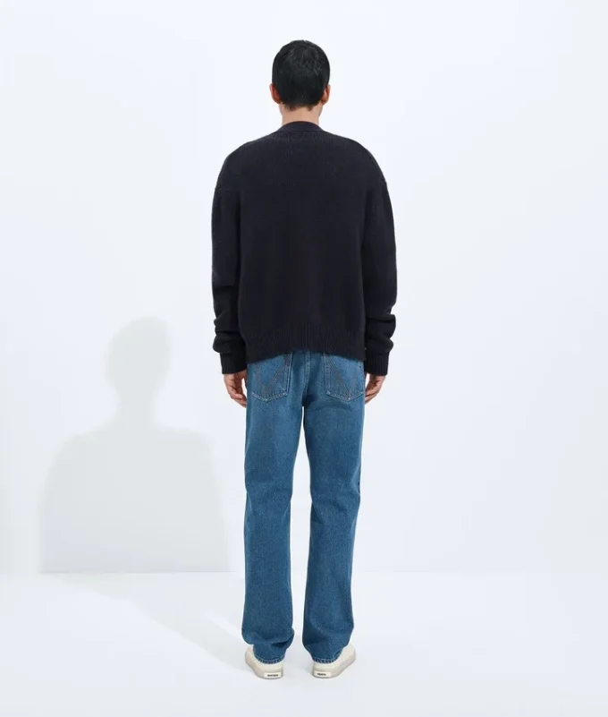 Jeans mit geradem Bein in mittlerem Indigo Jeans mit geradem Bein in mittlerem Indigo