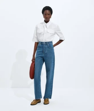 Jeans mit weitem Bein in mittlerem Indigo
