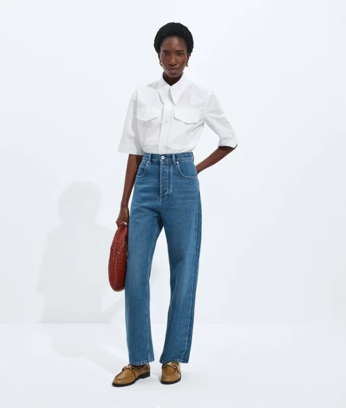 Jeans mit weitem Bein in mittlerem Indigo Jeans mit weitem Bein in mittlerem Indigo