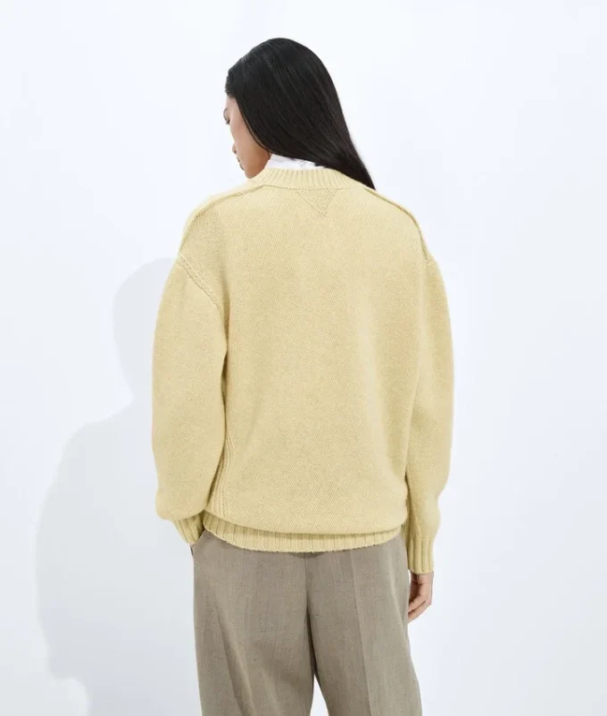 Kaschmir-Pullover mit Zopfmuster Kaschmir-Pullover mit Zopfmuster