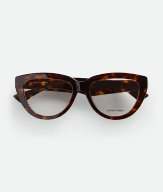 Klassische Cat-Eye-Brille aus recyceltem Acetat Klassische Cat-Eye-Brille aus recyceltem Acetat