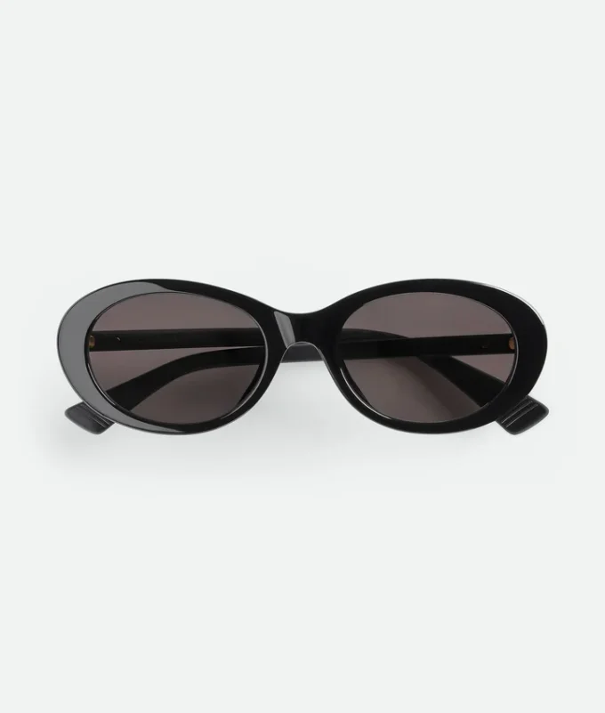 Klassische ovale Sonnenbrille Klassische ovale Sonnenbrille