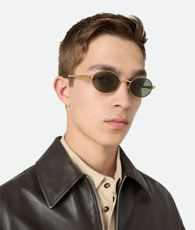 Klassische ovale Sonnenbrille Klassische ovale Sonnenbrille
