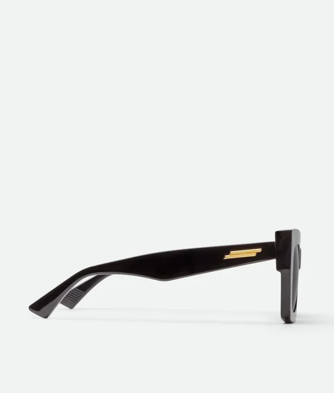 Klassische quadratische Sonnenbrille Klassische quadratische Sonnenbrille