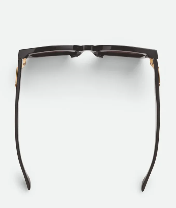 Klassische quadratische Sonnenbrille Klassische quadratische Sonnenbrille