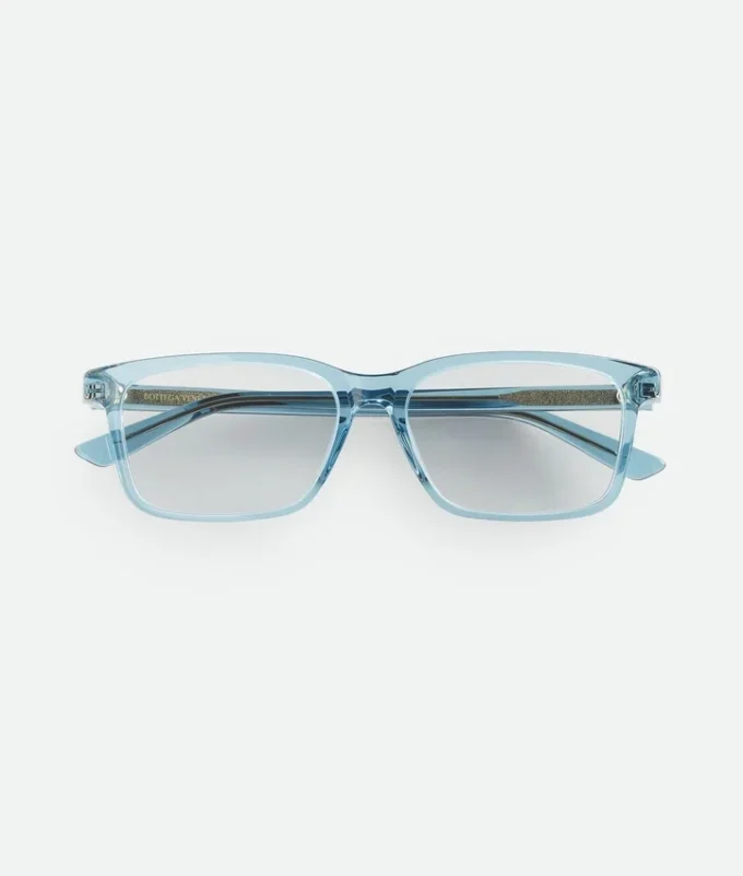 Klassische rechteckige Brille Klassische rechteckige Brille