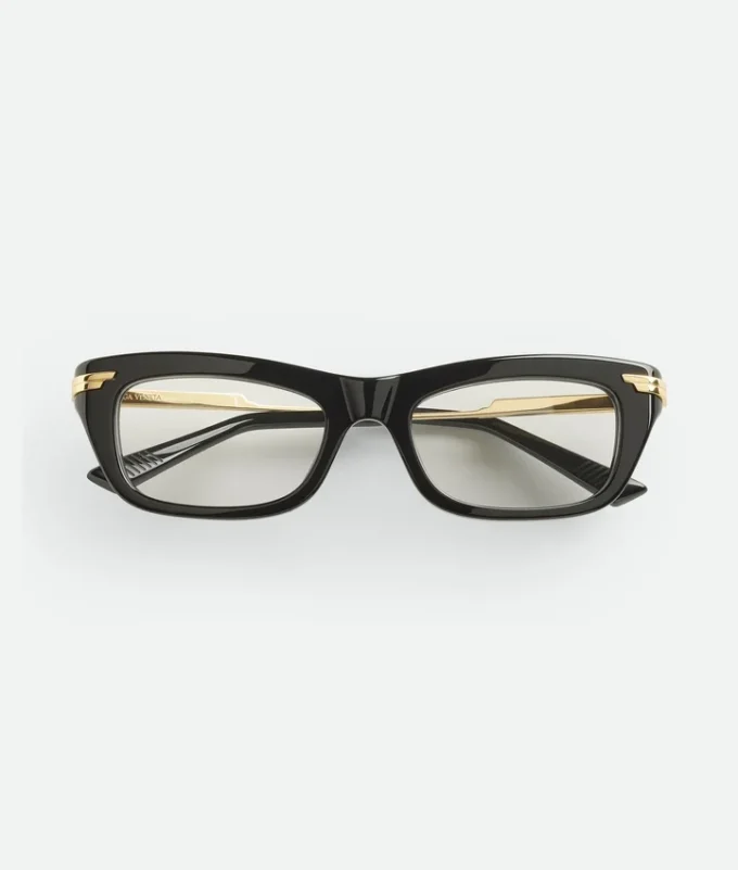Klassische rechteckige Brille Klassische rechteckige Brille