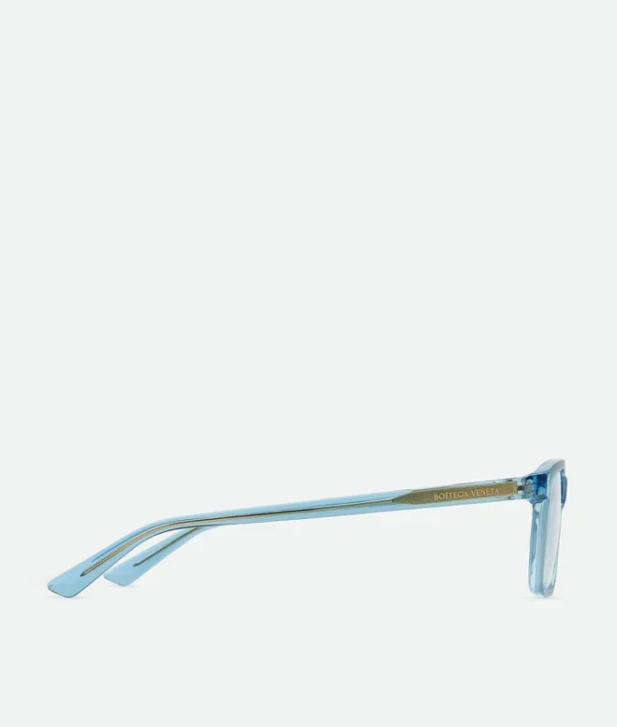 Klassische rechteckige Brille Klassische rechteckige Brille