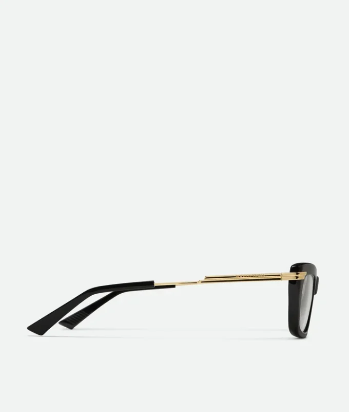 Klassische rechteckige Brille Klassische rechteckige Brille