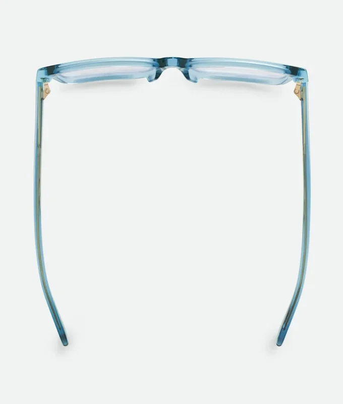 Klassische rechteckige Brille Klassische rechteckige Brille