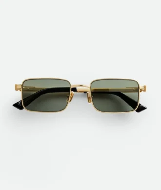 Klassische rechteckige Sonnenbrille