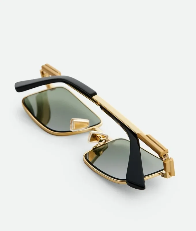 Klassische rechteckige Sonnenbrille Klassische rechteckige Sonnenbrille