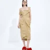 Kleid aus gewaschenem Seidentaft Kleid aus gewaschenem Seidentaft